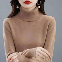 Load image into Gallery viewer, Ivana Wool Sweater