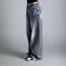 Cargar imagen en el visor de la galería, Bum Style Jeans