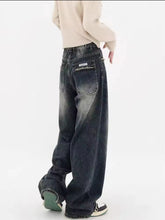 Cargar imagen en el visor de la galería, Wanderer’s Cut Baggy Jeans