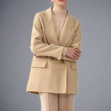 Cargar imagen en el visor de la galería, Chic Wool Blazer
