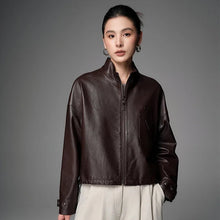 Cargar imagen en el visor de la galería, Leather Cropped Jacket