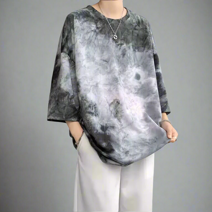 Graphic T