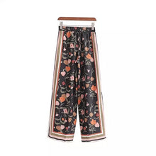 Load image into Gallery viewer, Charlotte Floral Pants