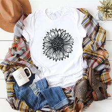 Laden Sie das Bild in den Galerie-Viewer, Sunflower T Shirt