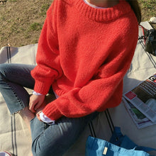 Laden Sie das Bild in den Galerie-Viewer, Yen Knitted Sweater