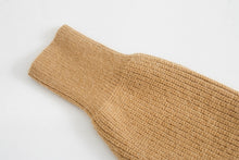 Load image into Gallery viewer, Belim Cardigan Sweater